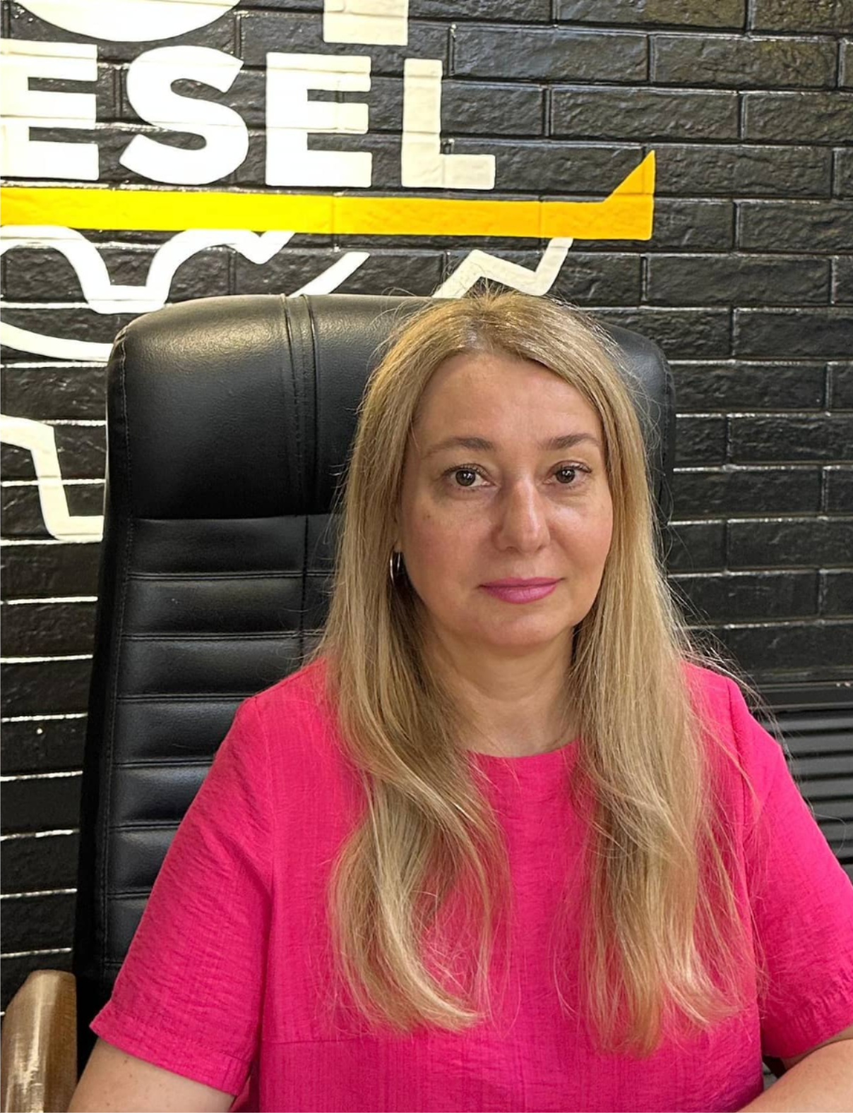 Оленцова Маргарита
Логист
logist4@top-diesel.ru 
+7 905 469-55-31